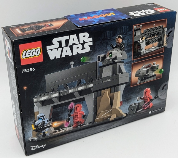 LEGO® Star Wars Duell zwischen Paz Vizsla™ und Moff Gideon™